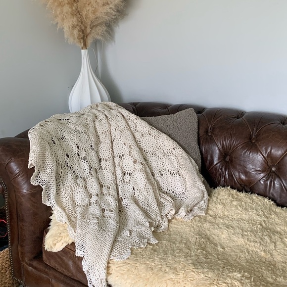 Vintage Hand Crochet Lace Bedspread Coverlet Afghan table cover blanket‎ cream - Picture 5 of 16